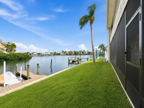 8818 Bay Pointe Drive Tampa FL 33615