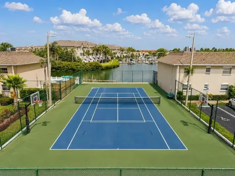 8818 Bay Pointe Drive Tampa FL 33615