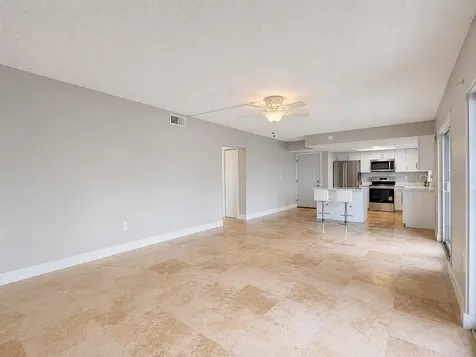 8818 Bay Pointe Drive Tampa FL 33615