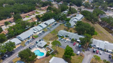 7115 Parkside Villas Dr N St Petersburg FL 33709