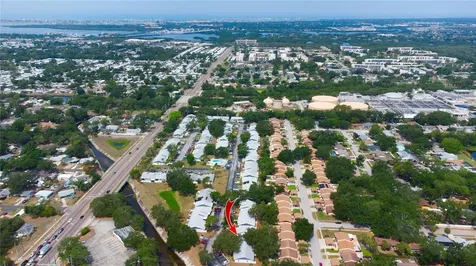 7115 Parkside Villas Dr N St Petersburg FL 33709