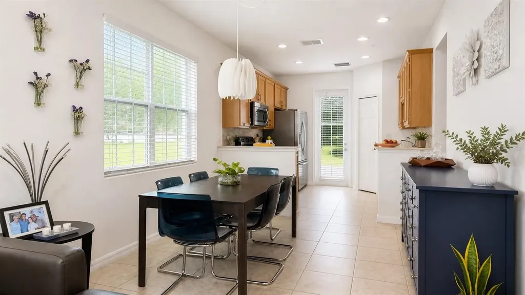7996 Edgewood Forest Drive Orlando FL 32827