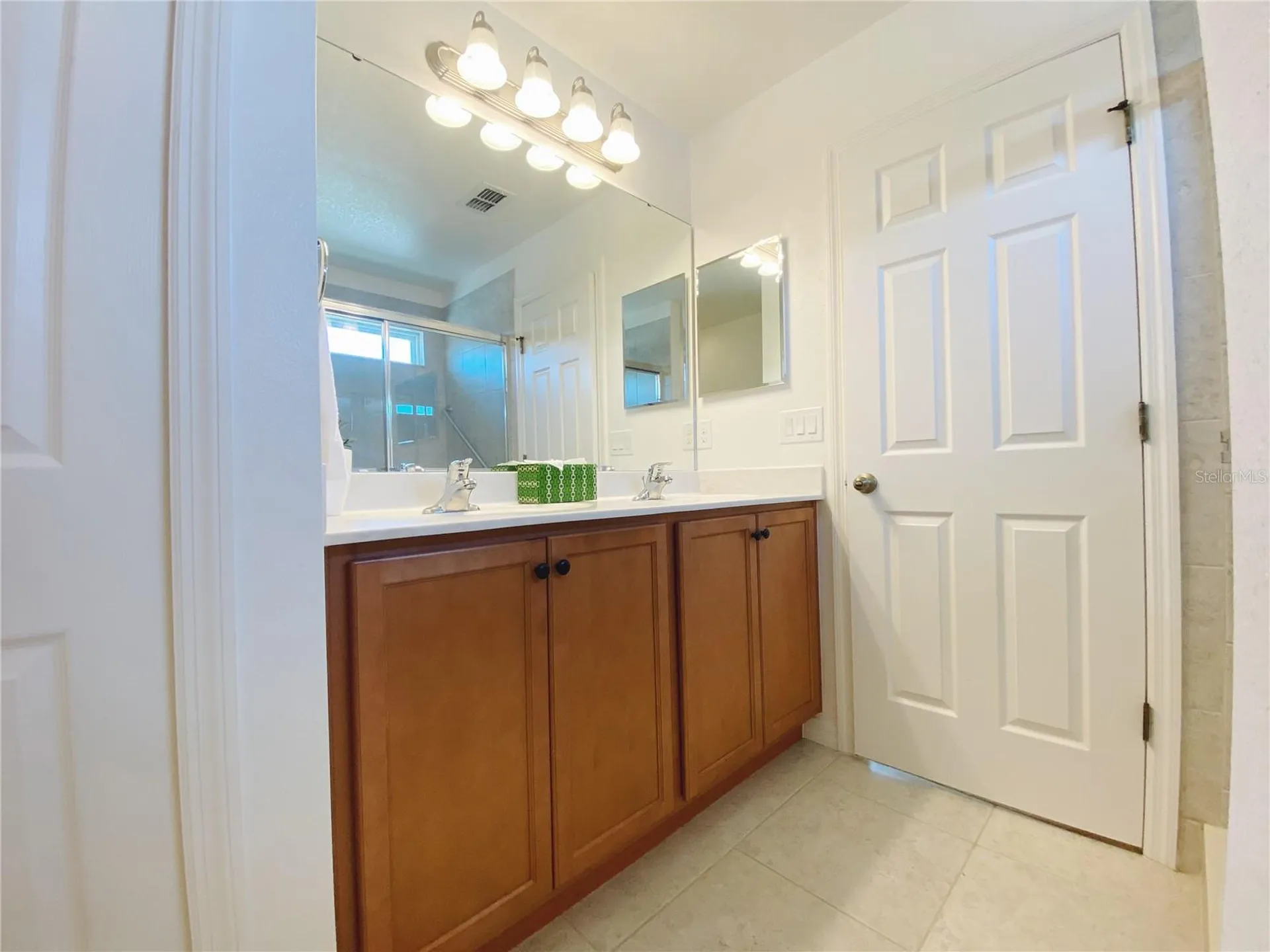 7996 Edgewood Forest Drive Orlando FL 32827