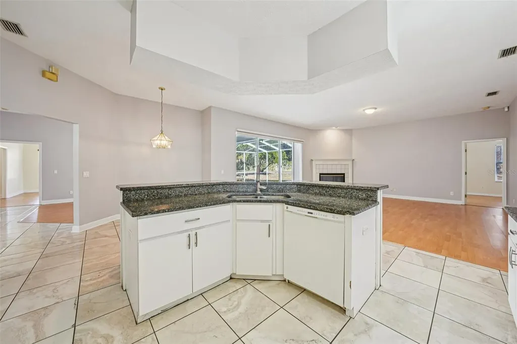 918 Academy Drive Brandon FL 33511
