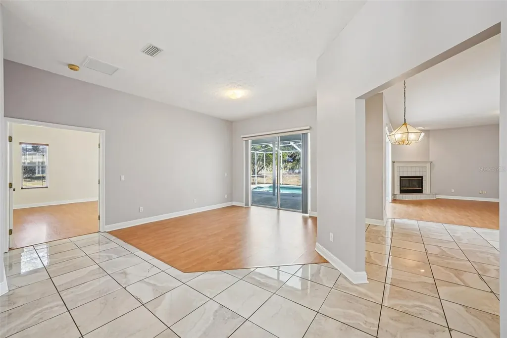 918 Academy Drive Brandon FL 33511