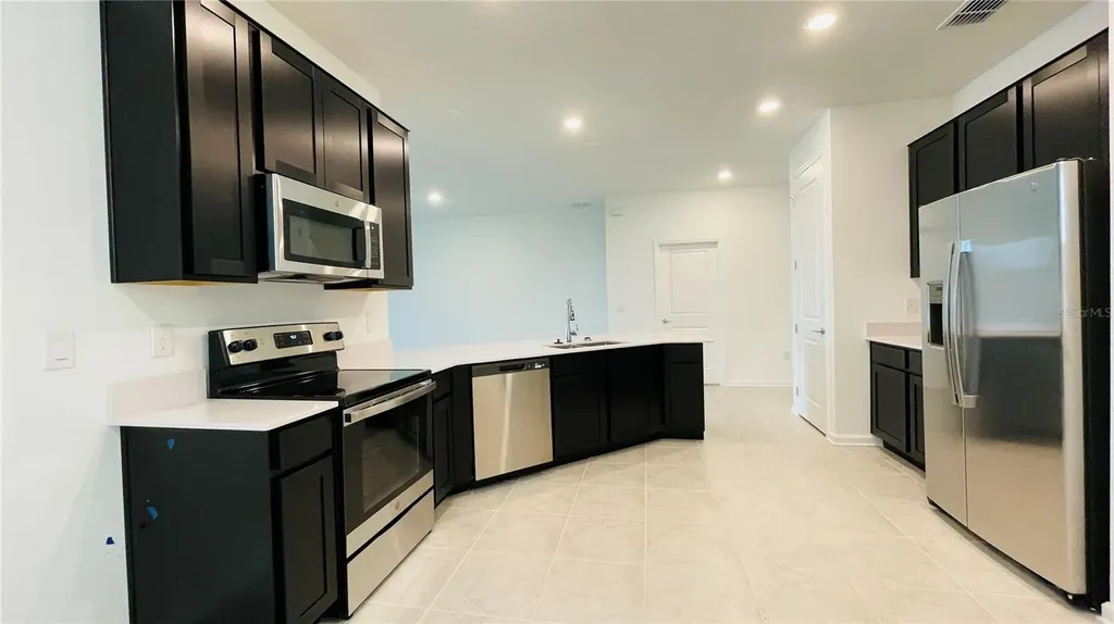 905 Citrus Reserve Boulevard Davenport FL 33837
