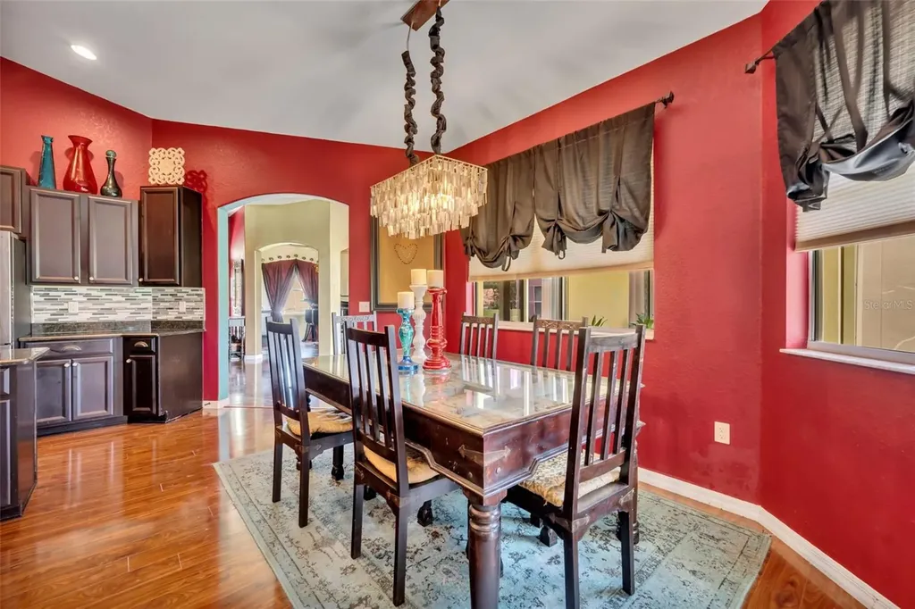 4946 NE 124th Road Oxford FL 34484