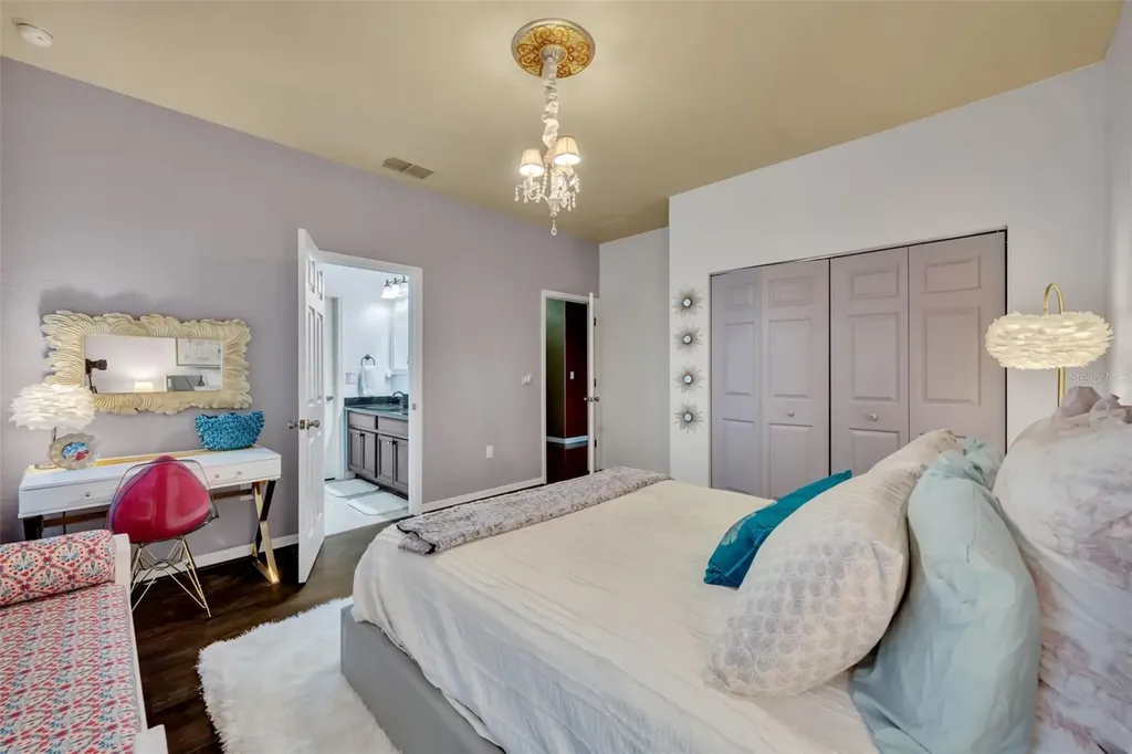 4946 NE 124th Road Oxford FL 34484