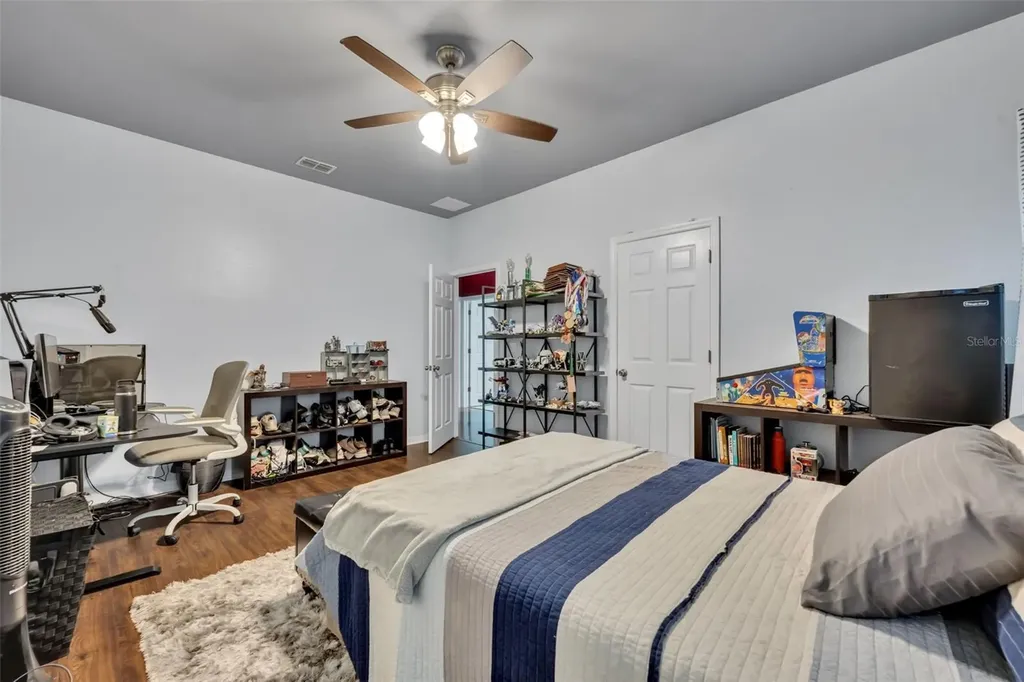 4946 NE 124th Road Oxford FL 34484
