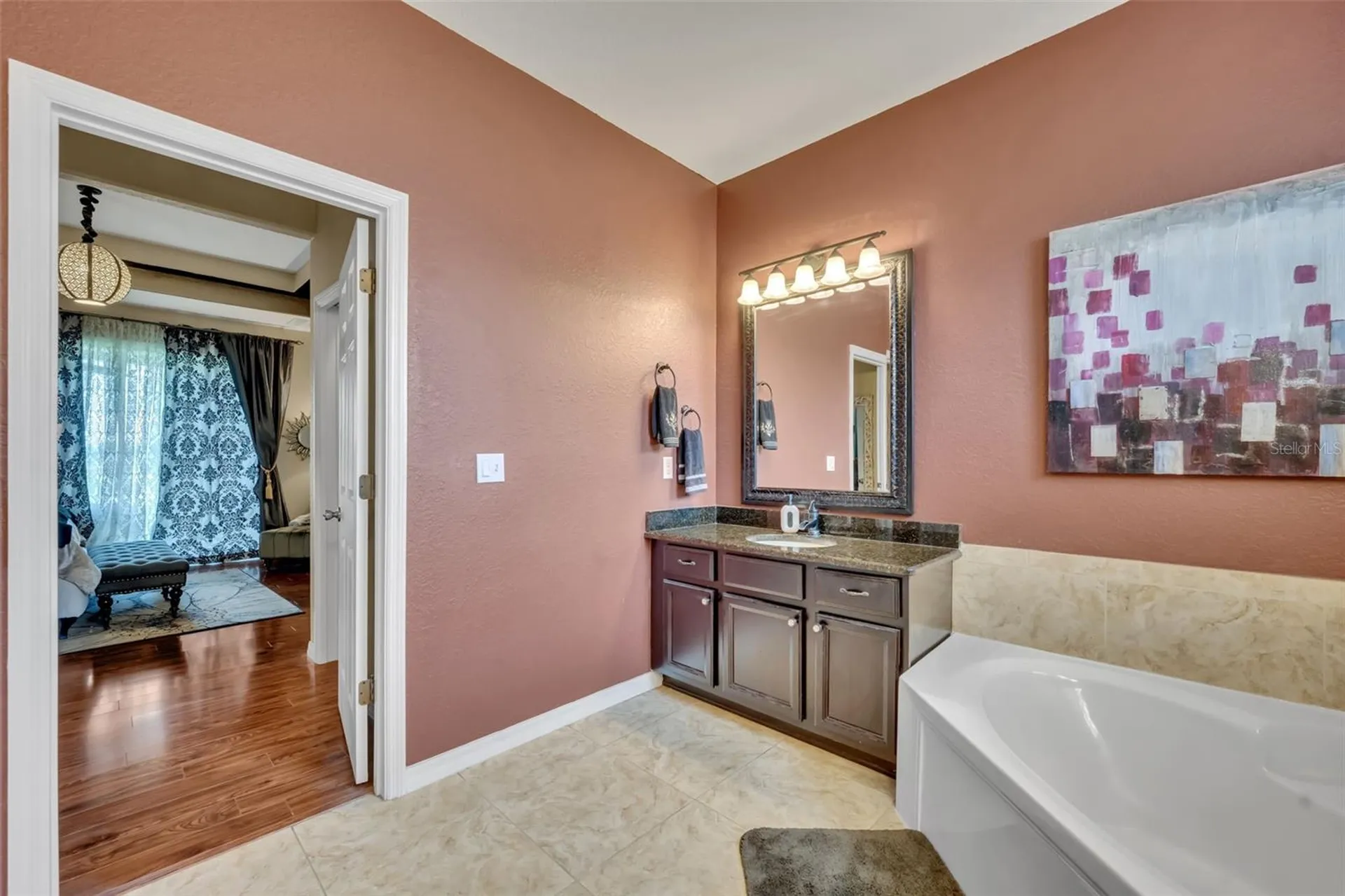 4946 NE 124th Road Oxford FL 34484