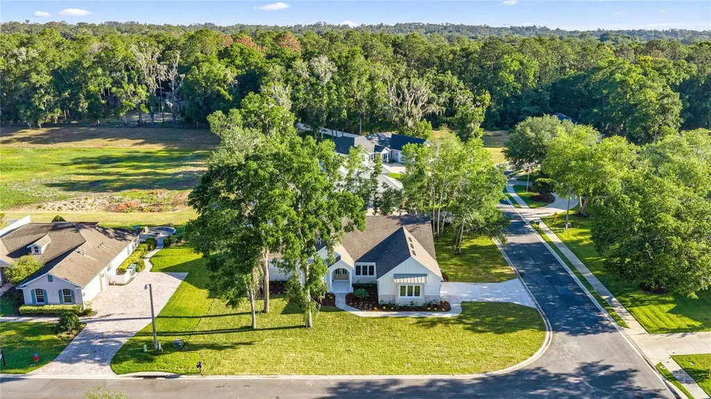 2120 SE 41st Avenue Ocala FL 34471