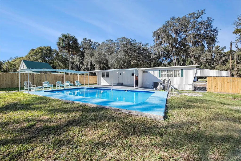 4654 Ryals Road Zephyrhills FL 33541