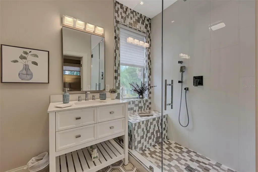 1045 40th Street Sarasota FL 34234