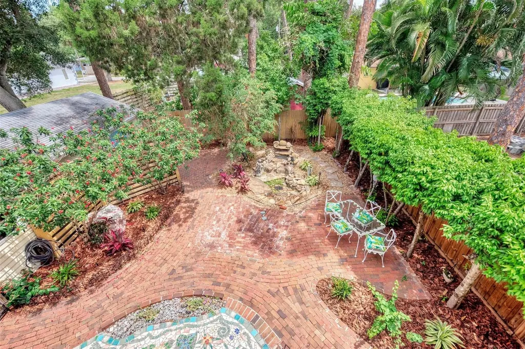1045 40th Street Sarasota FL 34234
