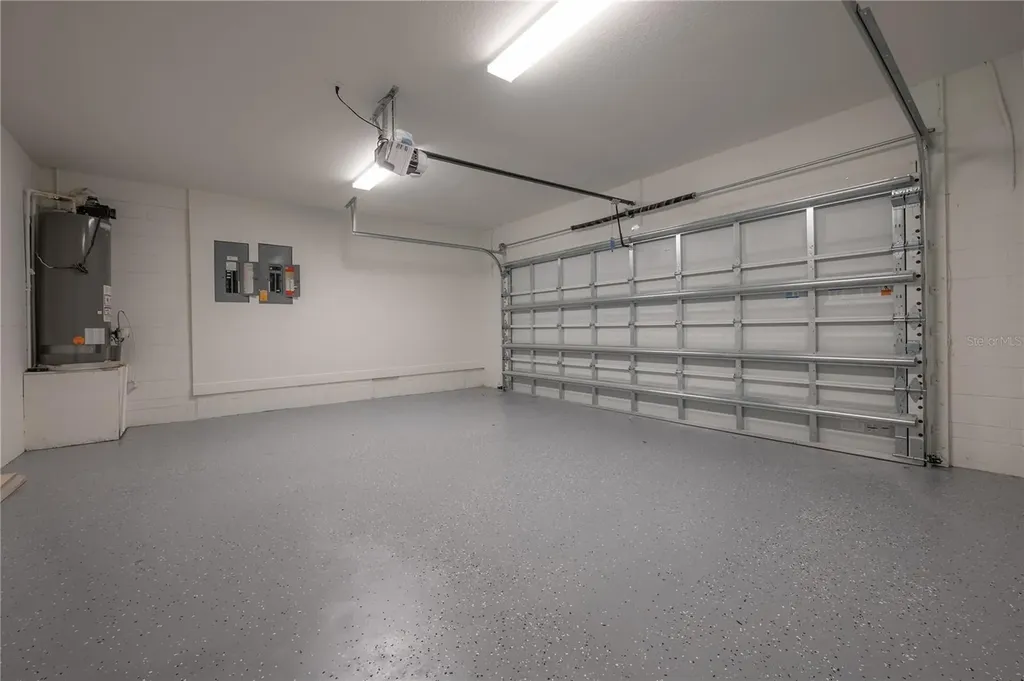 471 W Davis Boulevard Tampa FL 33606