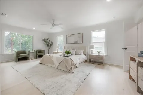 471 W Davis Boulevard Tampa FL 33606
