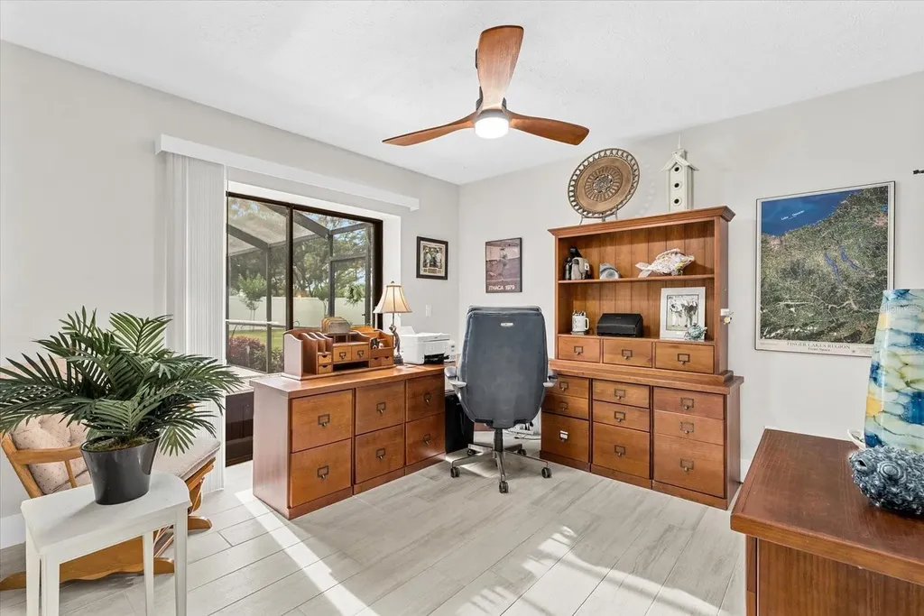 8806 Crosswood Court Riverview FL 33578