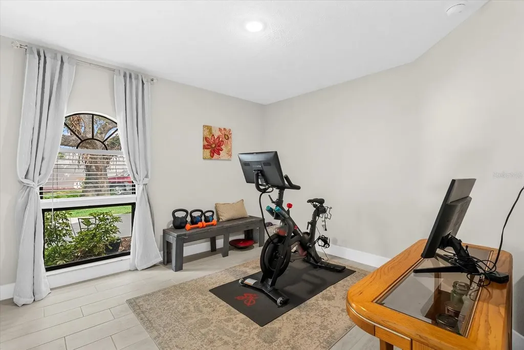 8806 Crosswood Court Riverview FL 33578