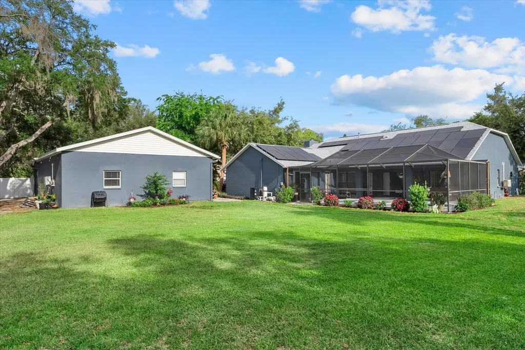 8806 Crosswood Court Riverview FL 33578