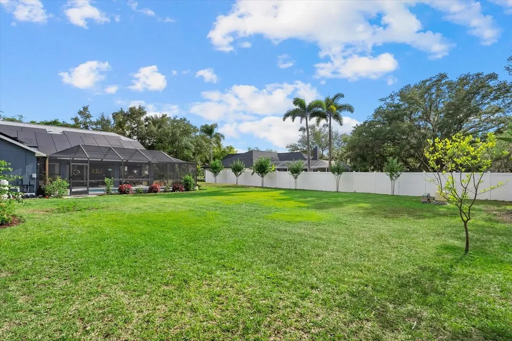 8806 Crosswood Court Riverview FL 33578