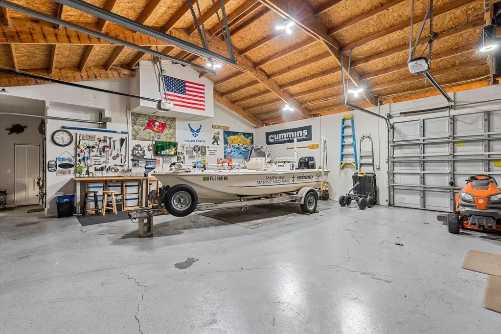 8806 Crosswood Court Riverview FL 33578