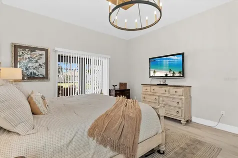 8806 Crosswood Court Riverview FL 33578