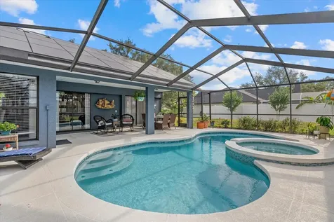 8806 Crosswood Court Riverview FL 33578