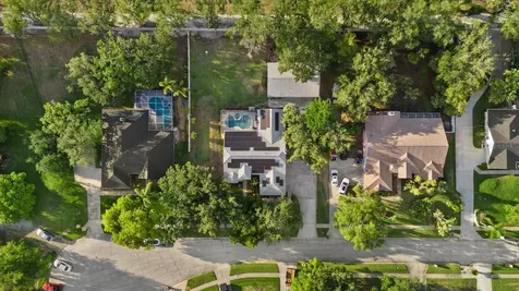 8806 Crosswood Court Riverview FL 33578