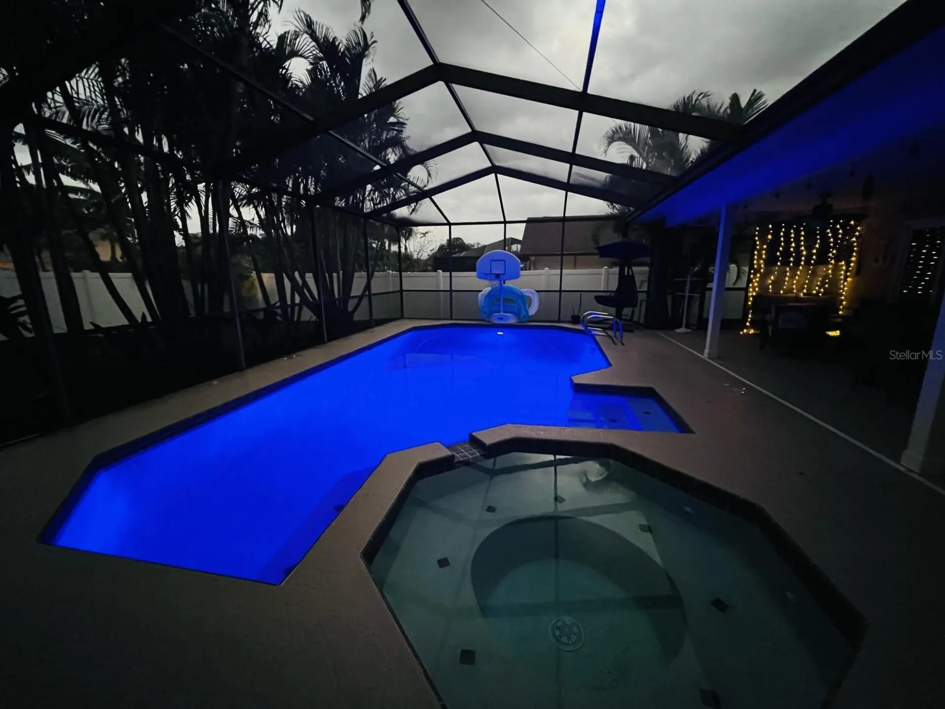 308 Hammock Drive Palm Harbor FL 34683