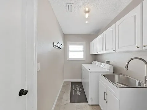 308 Hammock Drive Palm Harbor FL 34683