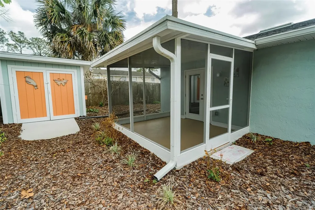 321 W Pennsylvania Avenue Deland FL 32720