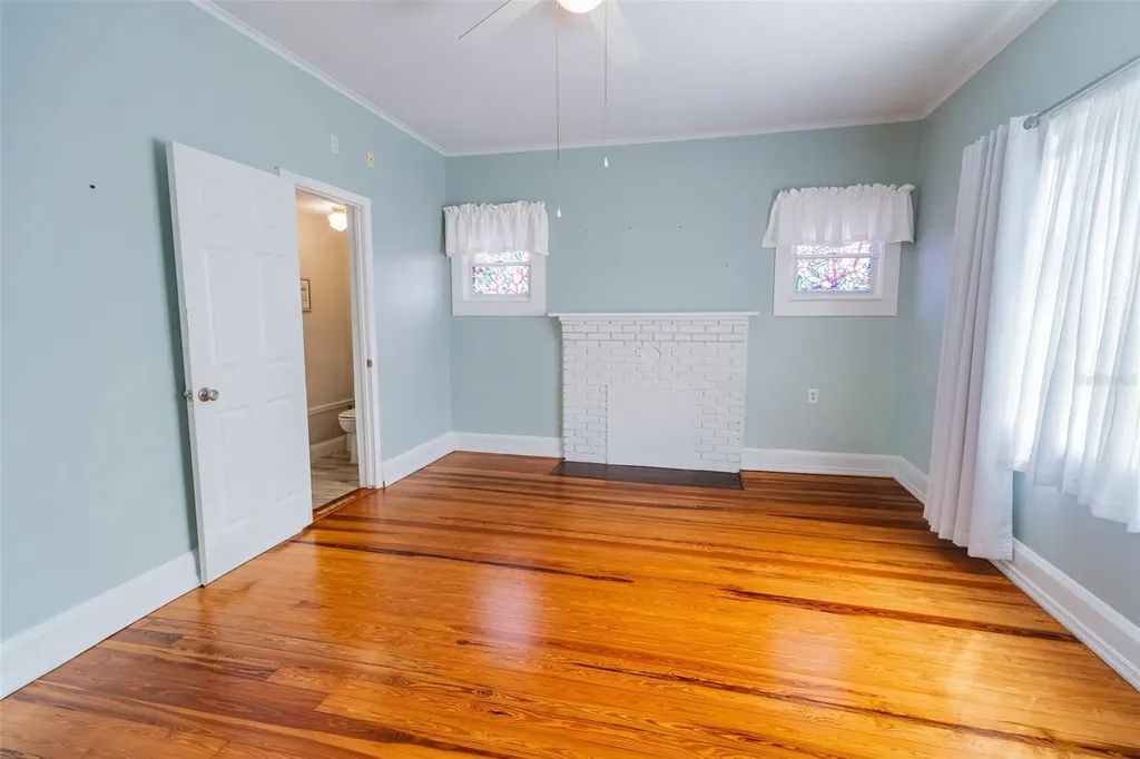 321 W Pennsylvania Avenue Deland FL 32720