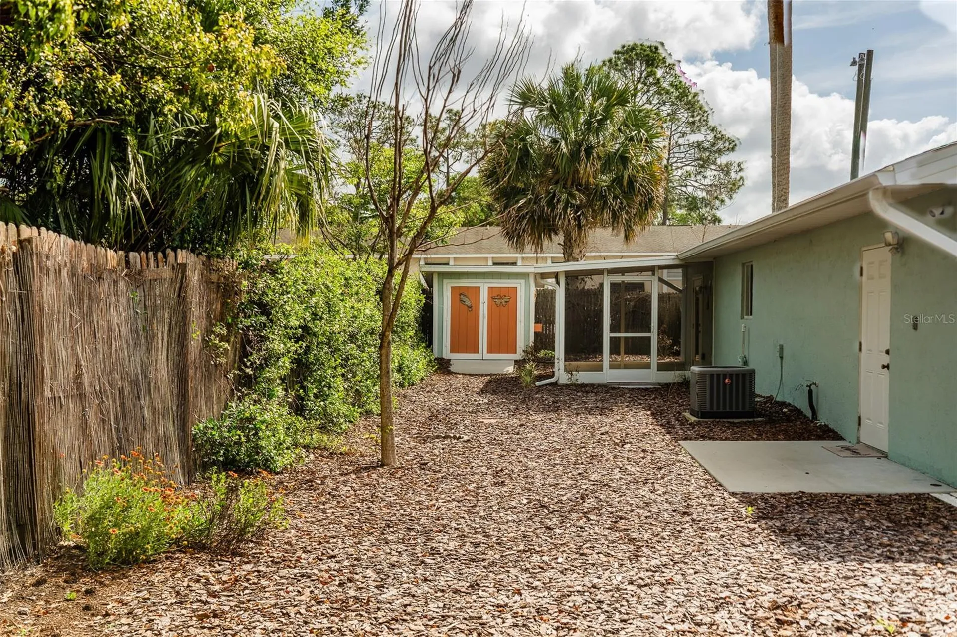 321 W Pennsylvania Avenue Deland FL 32720