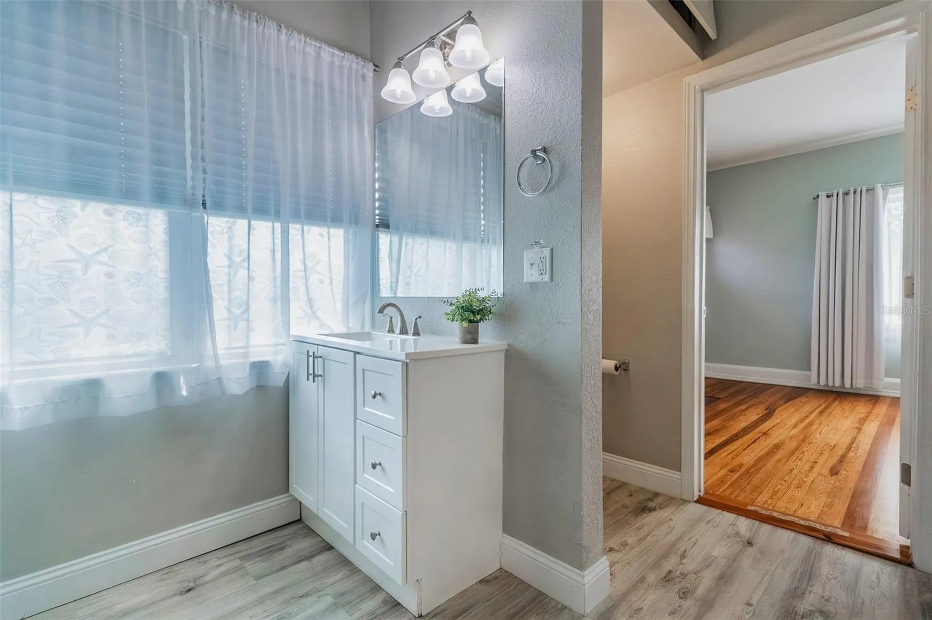 321 W Pennsylvania Avenue Deland FL 32720