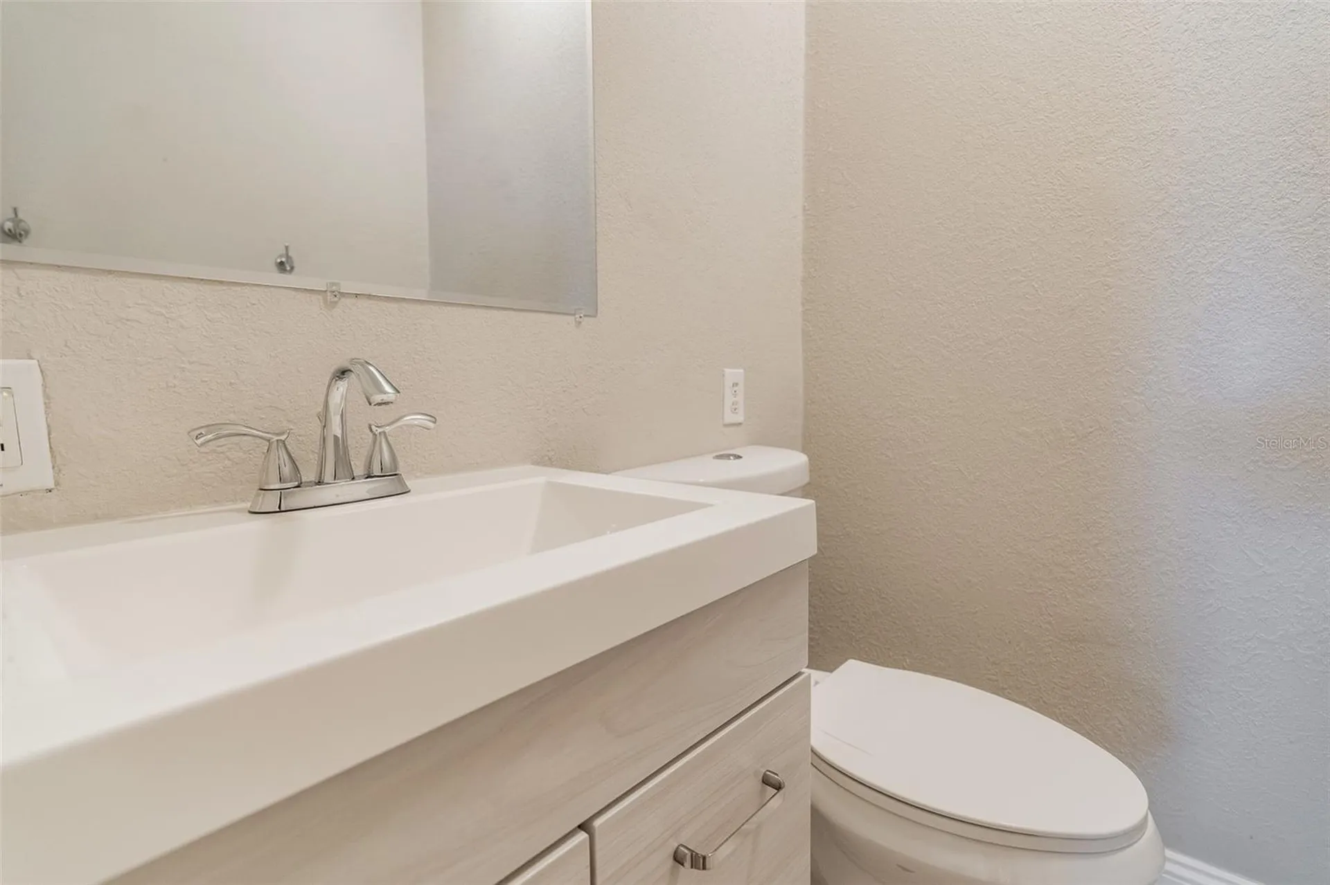 321 W Pennsylvania Avenue Deland FL 32720