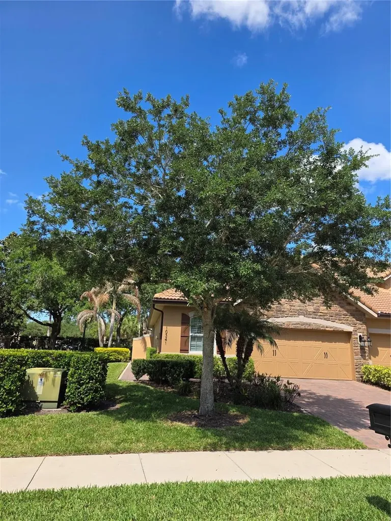 10341 Belfry Circle Orlando FL 32832