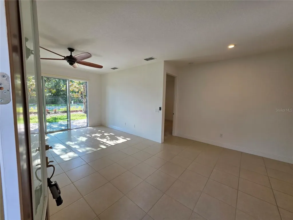10341 Belfry Circle Orlando FL 32832