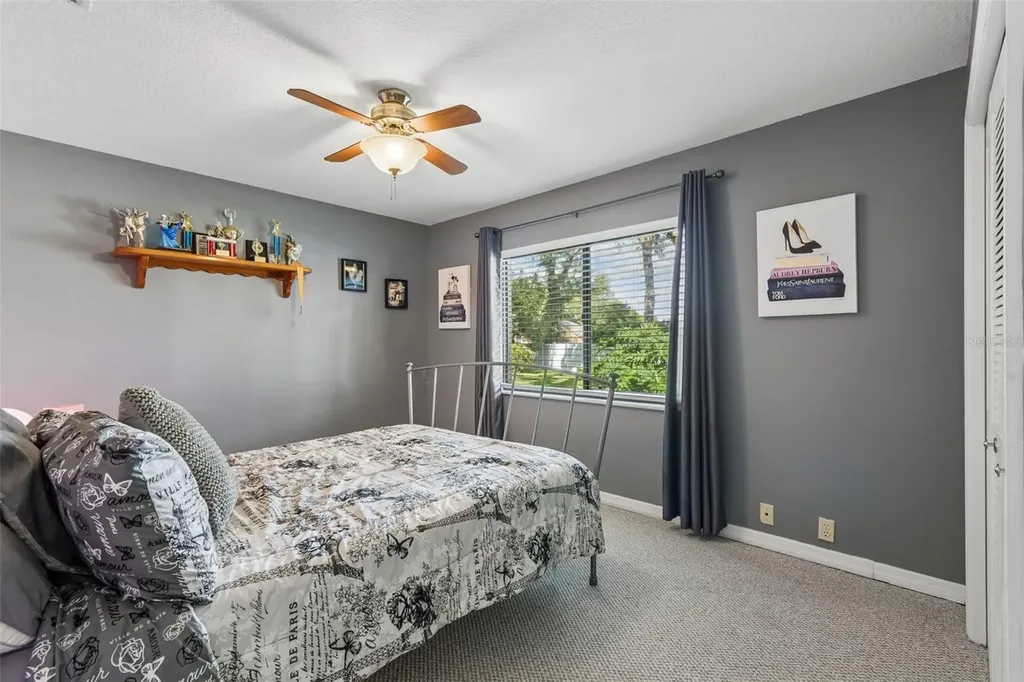 1661 Woodridge Court Lutz FL 33559