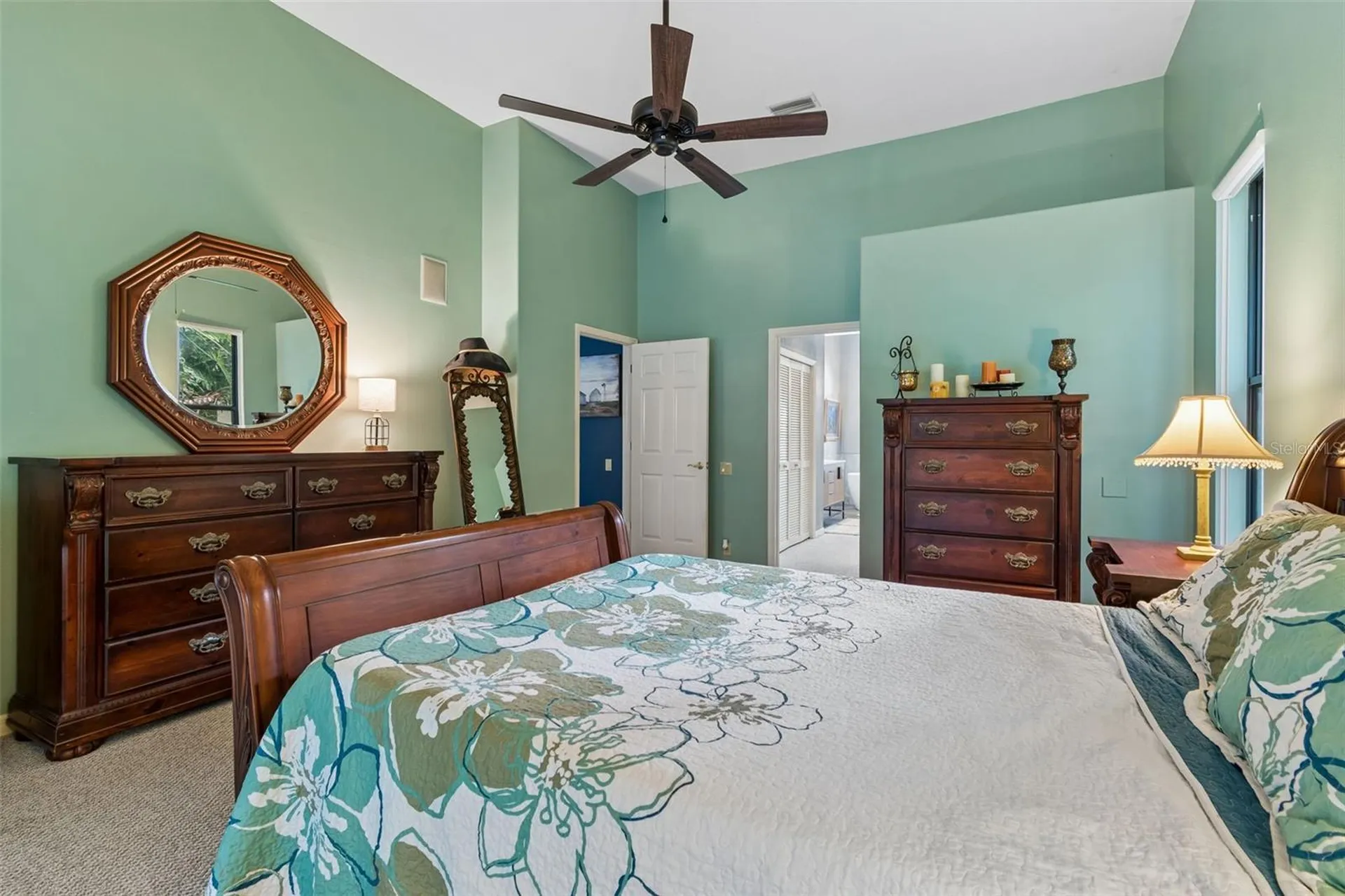 1661 Woodridge Court Lutz FL 33559