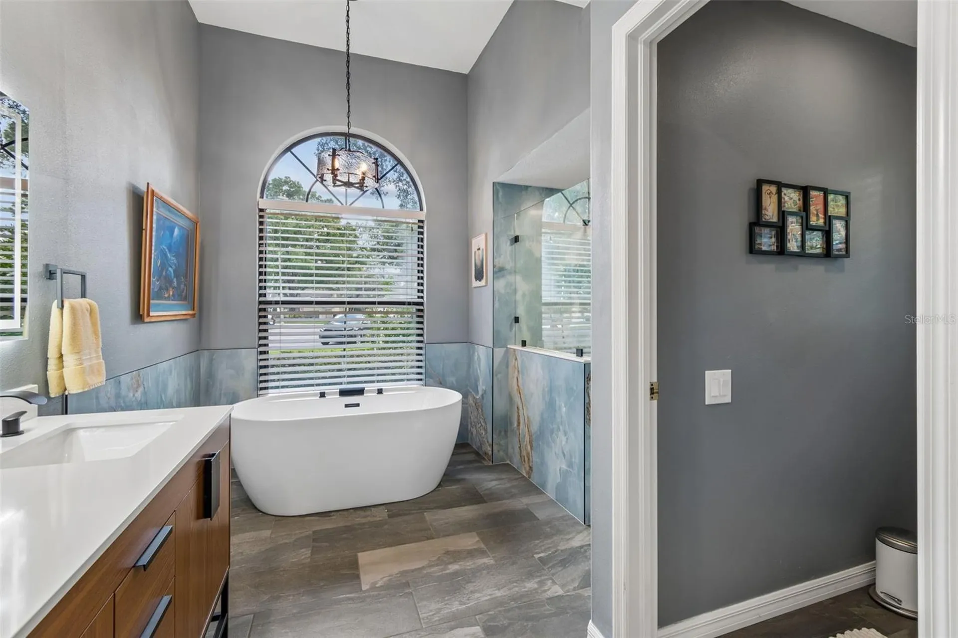 1661 Woodridge Court Lutz FL 33559