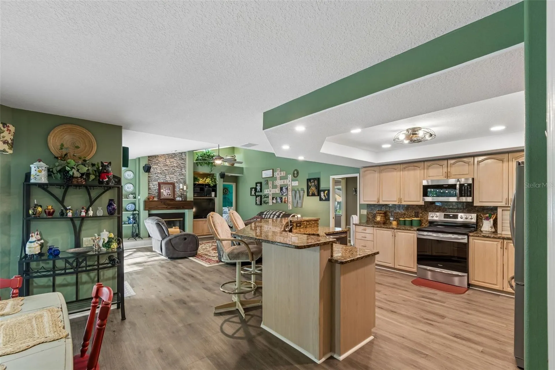 1661 Woodridge Court Lutz FL 33559