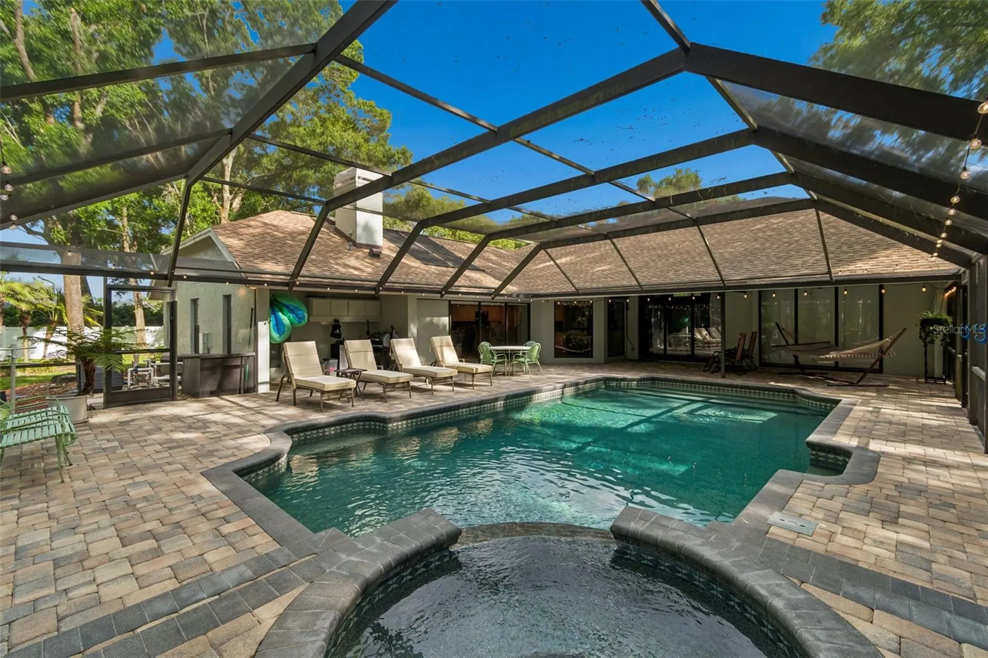 1661 Woodridge Court Lutz FL 33559