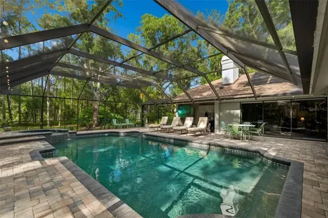 1661 Woodridge Court Lutz FL 33559