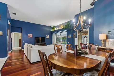 1661 Woodridge Court Lutz FL 33559