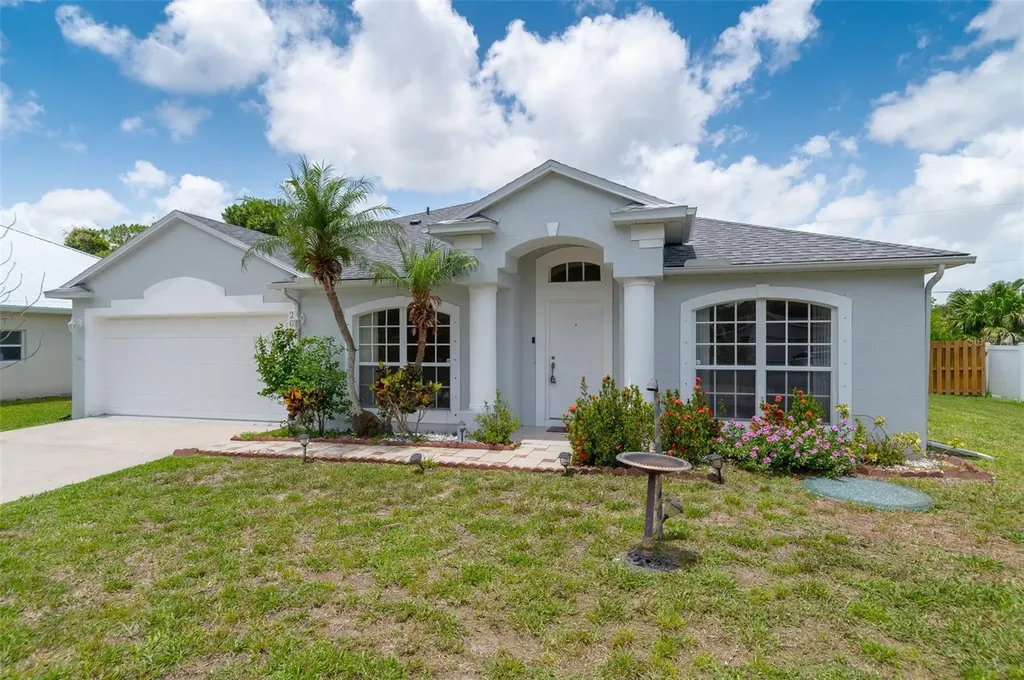 2026 SW Cranberry Street Port St Lucie FL 34953