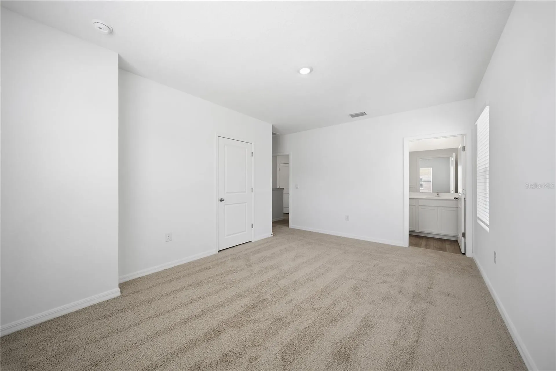 32526 Midsummer Night Lane Wesley Chapel FL 33543