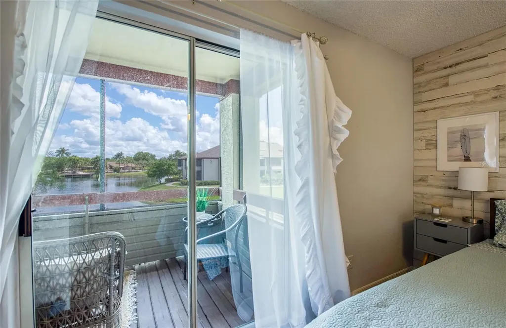 10263 Gandy Boulevard N St Petersburg FL 33702