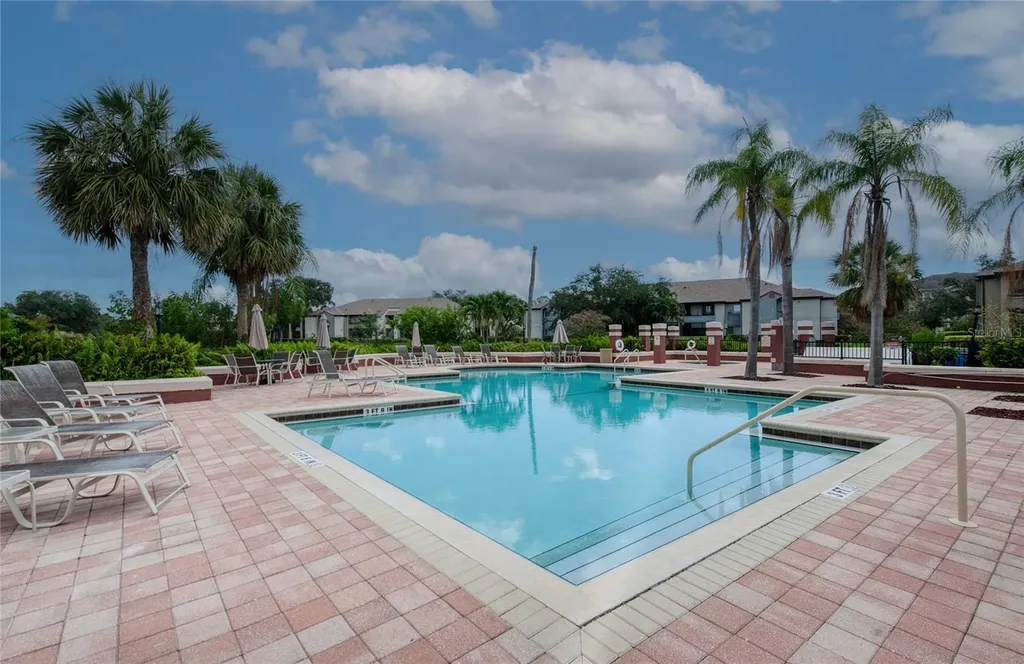 10263 Gandy Boulevard N St Petersburg FL 33702