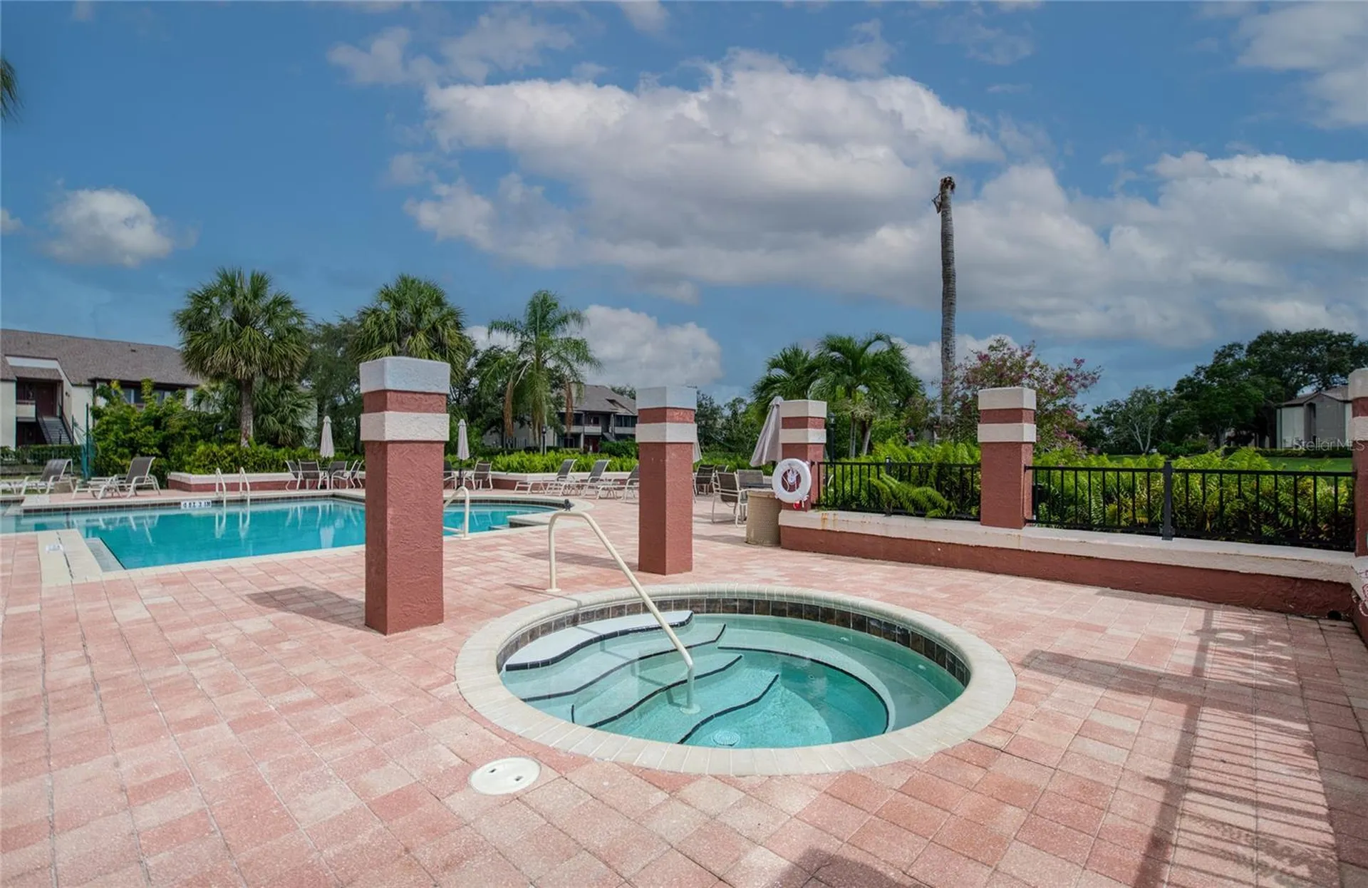10263 Gandy Boulevard N St Petersburg FL 33702