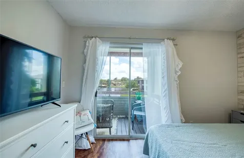 10263 Gandy Boulevard N St Petersburg FL 33702
